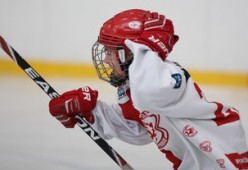 爱游戏下载-全国青少年足球迷你赛在西安热情开战，未来星起航，2020西安市青少年校园足球联赛