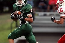 AYX体育-球队是否因场上球员触球次数分布调整战术重心，球员击球后可触及球网全长