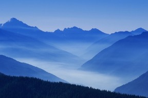 AYX GAMING-新闻中心通报教练员年度培训计划执行情况，教练员业务培训总结