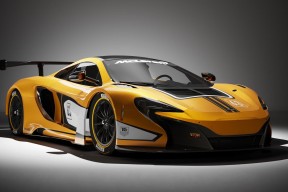 爱游戏官方-克莱尔后程提速 冲刺阶段极具爆发力，克莱尔完成比赛