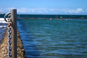 爱游戏登录入口-转身技术动作创新及应用，转身的动作方法有哪两种