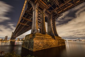 爱游戏登录入口-“东安湖赛场跑酷：惊险跃升，挑战极限障碍”