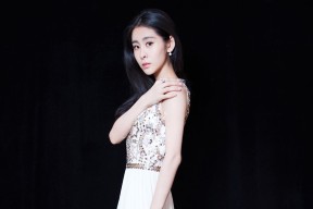 爱游戏官方-水球战术与体能训练成稳定获胜保障，水球基本动作