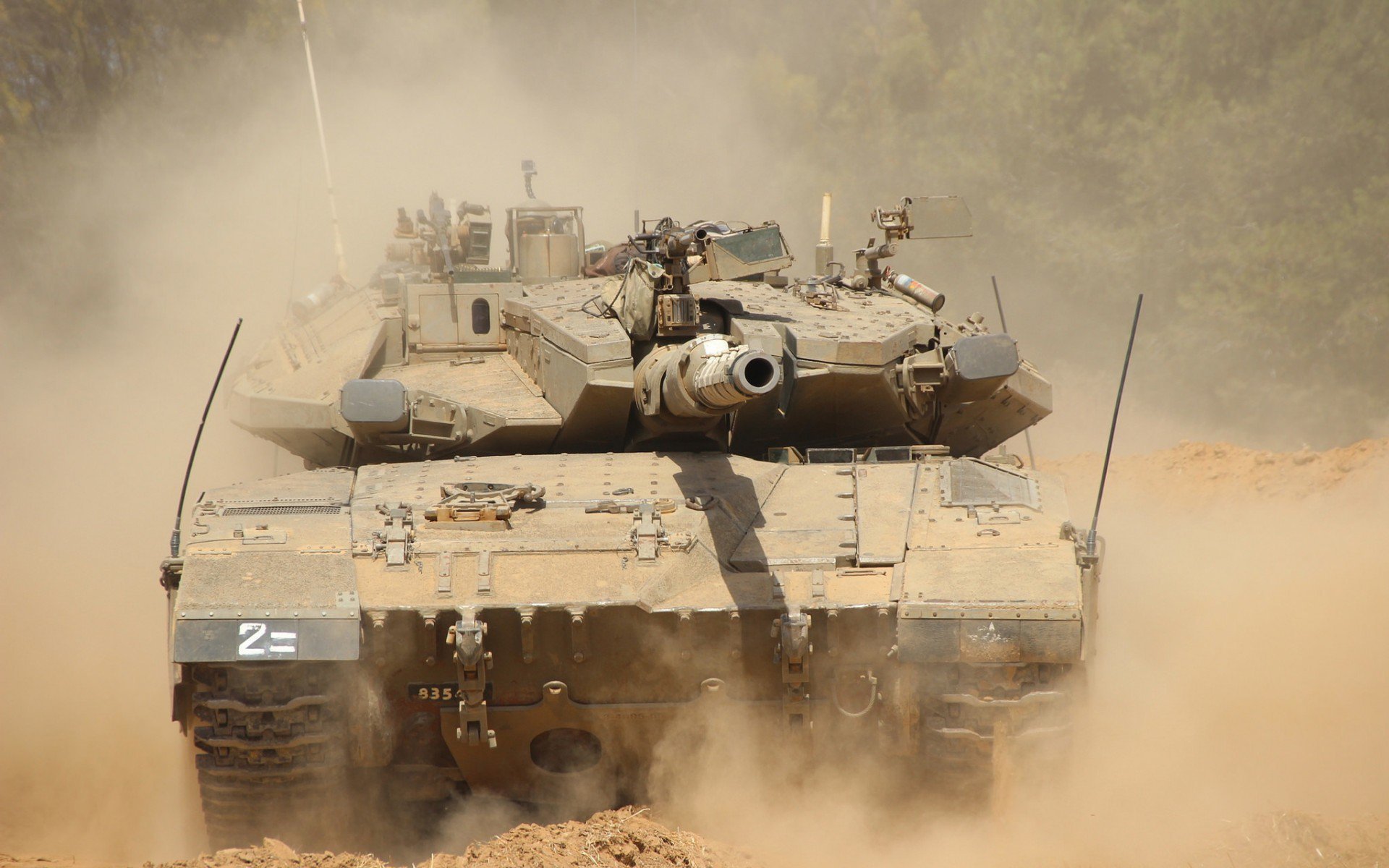 东亚杯国足战胜 球员士气大增,东亚杯国足首发