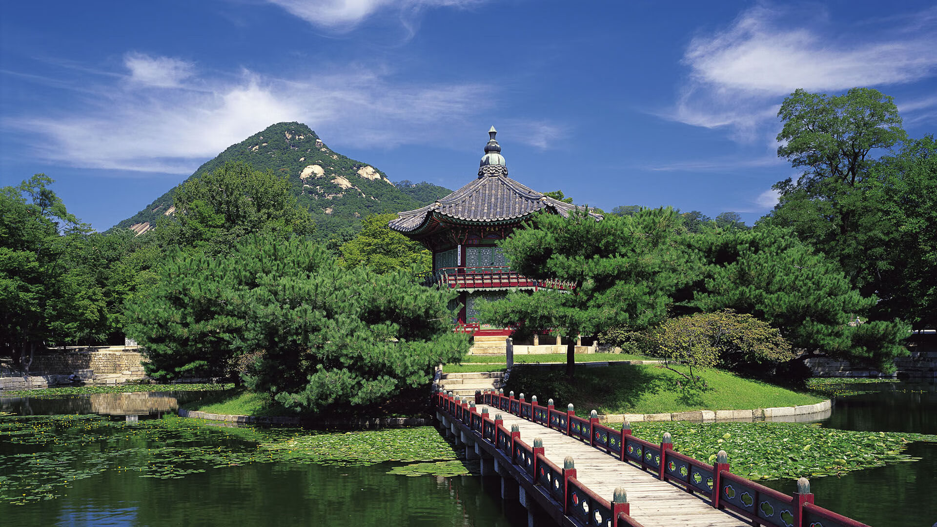 中国男篮教练组调整比赛策略 重点突破防线，中国男篮教练阵容